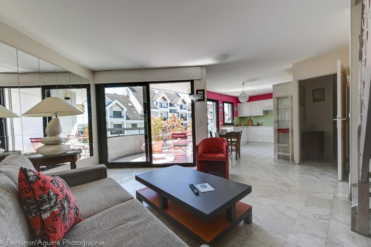 Le Thélème - Appartement Duplex à Annecy balcon&parking à 800m du Lac Exterior foto